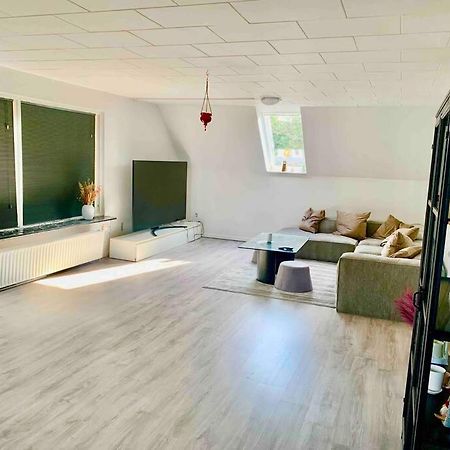Big Villa In Stege Near Mons Klint With Trampolin Екстер'єр фото